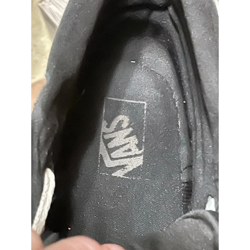 Women's Vans Ward Hi Sneakers Black/White US 9.5 men’s size 8